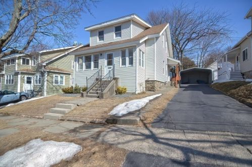19 Dallas St, Worcester, MA 01604-1225
