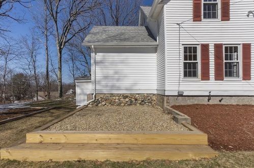 157 Harugari St, Royalston MA 01331-3120 exterior