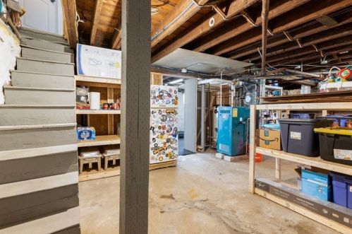 32 Pulaski St, Peabody MA 01960-1831 exterior