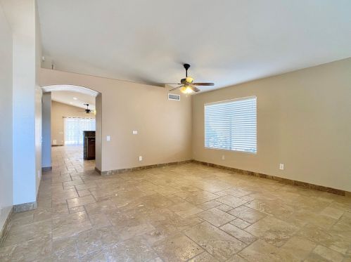 16408 1st Dr, Phoenix AZ  85023-7475 exterior