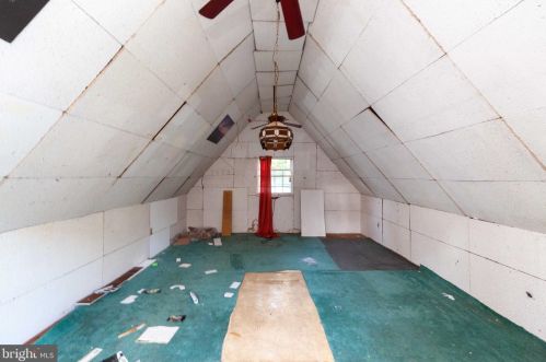 638 Washington Ave, West Deptford NJ 08096-1035 exterior