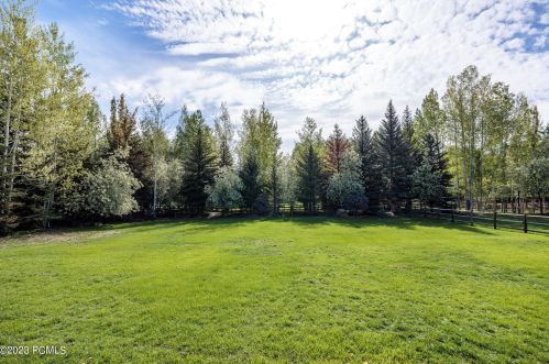 2324 Lucky John Dr, Park City UT 84060-6920 exterior