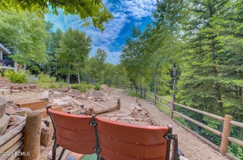 7794 Pinebrook Rd, Park City UT 84098-5348 exterior
