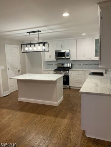 152 Bell St, Belleville NJ  07109-2824 exterior