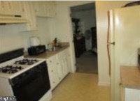 1093 Mail Ave, West Deptford NJ 08096-6514 exterior