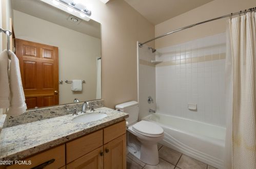 1172 Lowell Ave, Park City UT 84060-5115 exterior