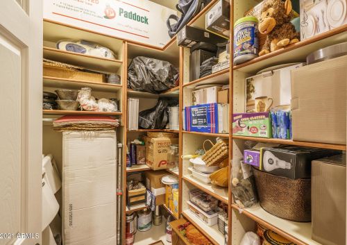 27417 60 Ln, Phoenix AZ 85035-4824 exterior