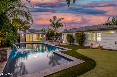 3429 Coolidge St, Phoenix AZ 85018-3425 exterior