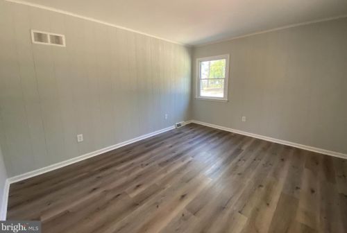 28078 Gaunts Bridge Rd, Columbus NJ  08022-1812 exterior