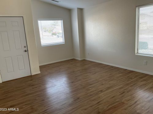 8401 Avalon Dr, Phoenix AZ  85037-3340 exterior