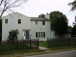 460 Quinobequin Rd, Newton, MA 02468-2127