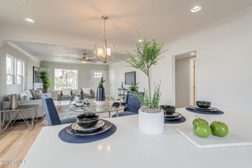 1626 Adams St, Phoenix AZ  85007-2606 exterior