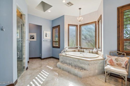 33807 4 Dr, Phoenix AZ 85045-0464 exterior