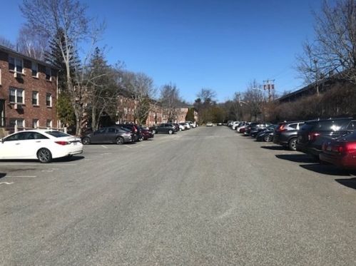 10 Danbury Dr, Methuen MA  01844-2556 exterior