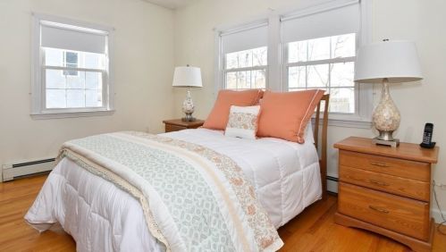 2037 Washington St, Braintree MA 02184-8623 exterior