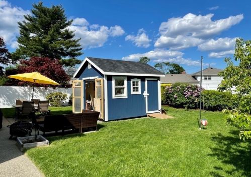 110 Farwell St, Newton MA 02460-1051 exterior