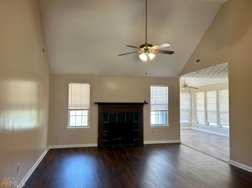 312 Spring Creek Dr, Stockbridge GA  30281-6242 exterior