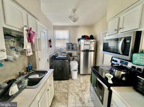 39 Harvard Ave, West Deptford NJ 08093-1808 exterior