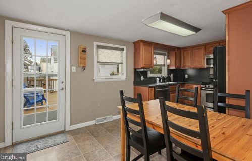 41 Andaloro Way, West Deptford NJ 08093-1640 exterior