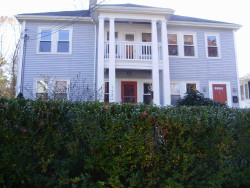 152 Cabot St, Newton, MA 02458-2536