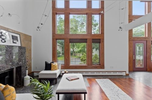 411 Parker St, Newton MA 02459-2545 exterior