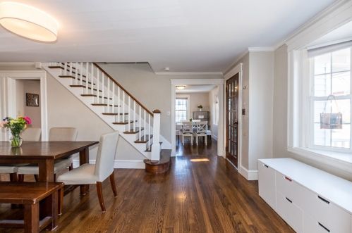 399 Mt Vernon St, Dedham MA 02026-3631 exterior