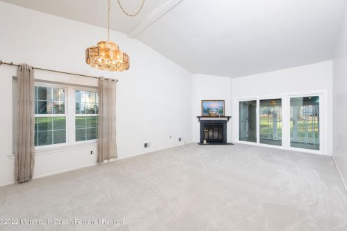 37 Boxwood Ter, Tinton Falls NJ 07701-6704 exterior