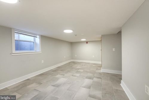 1815 20 St, Philadelphia PA 19145-2048 exterior