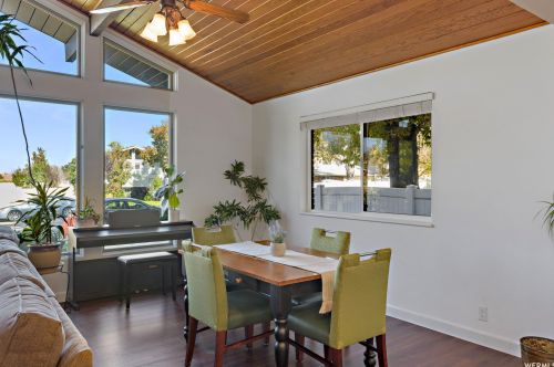 1494 Ridgemark Dr, Sandy UT 84092-3050 exterior