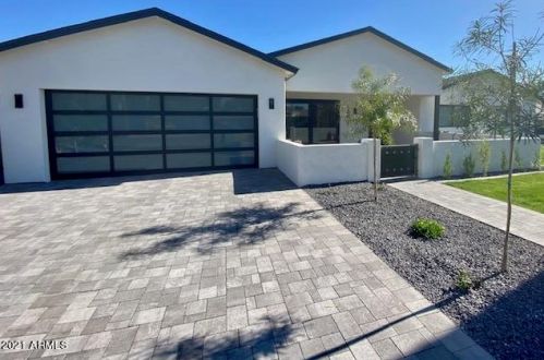 6821 15th Pl, Phoenix, AZ 85014-1137