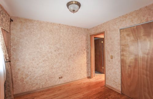 807 Beech Dr, Lemont IL 60440-1601 exterior