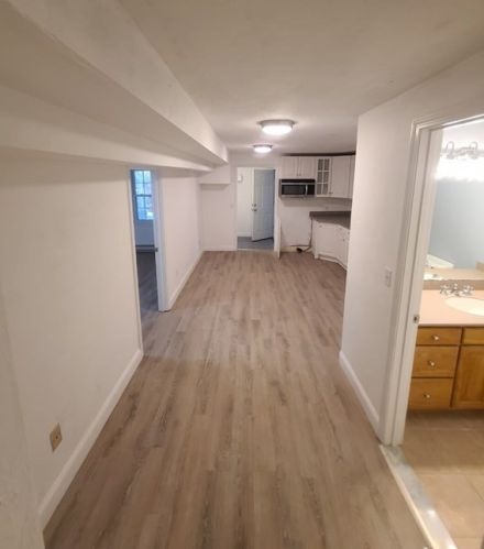 9 Parmenter Rd, Southborough MA exterior