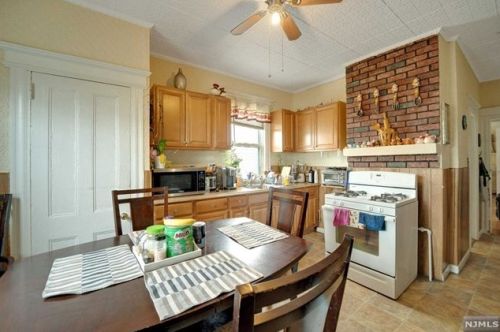 113 Hoyt St, Kearny NJ 07032-3367 exterior