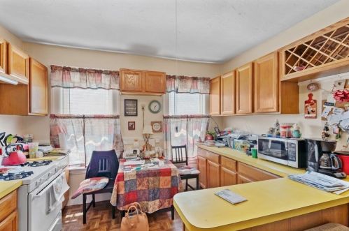 127 Plantation St, Worcester MA 01604-3067 exterior