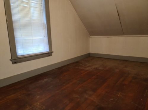 61 Hall St, Fall River MA 02724-2642 exterior