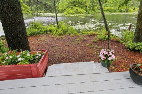 965 Main St, Holden MA 01520-1535 exterior