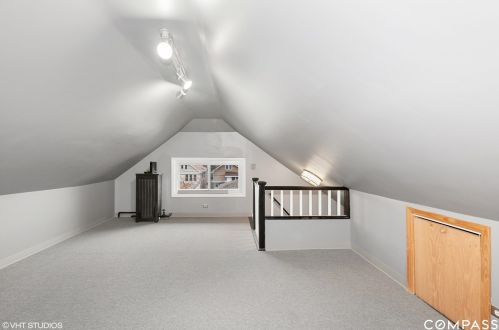 2529 Oak Park Ave, Forest View IL 60402-2532 exterior