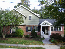 5 Richfield Rd, Newton, MA 02465-2426