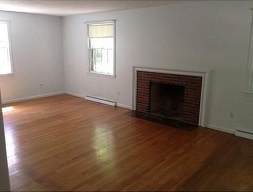 327 Dedham St, Newton MA 02461-2108 exterior