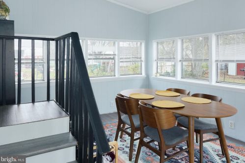 413 Beacon Ave, West Deptford NJ  08066-1152 exterior