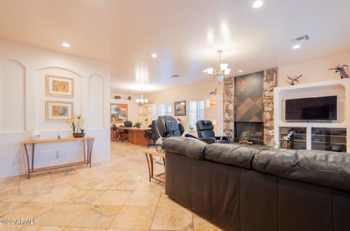 9032 14 Pl, Phoenix AZ 85014-4210 exterior