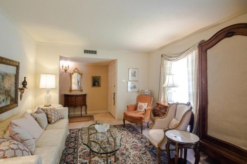 3526 Rockcrest Dr, Garland TX 75044-6514 exterior