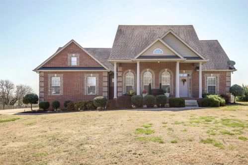 1052 Pruitt Ln, Gallatin, TN 37066-9428