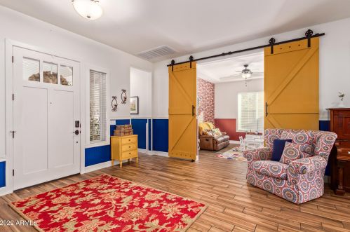 5310 2nd St, Phoenix AZ 85085-7756 exterior