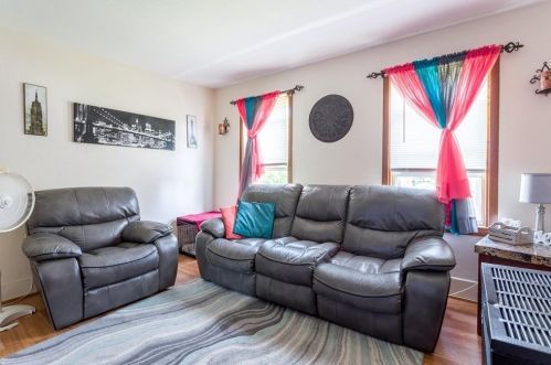 59 Cutler St, Worcester MA 01604-4811 exterior