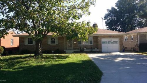 3445 Park Row Dr, Louisville, KY 40216-4741