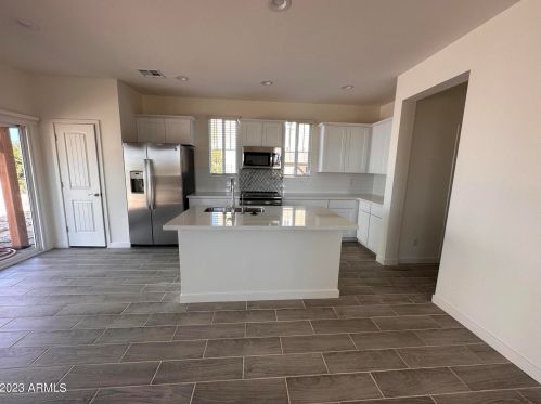 11015 15th Ave, Phoenix AZ  85029-3701 exterior