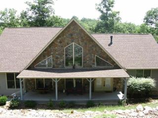 406 Hemlock Trl, Monterey TN  38574-5070 exterior