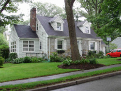 40 White Pine Rd, Newton, MA 02464-1223