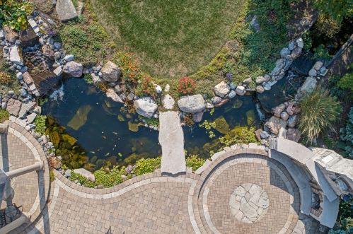 325 63rd St, Willowbrook IL 60527-2147 exterior